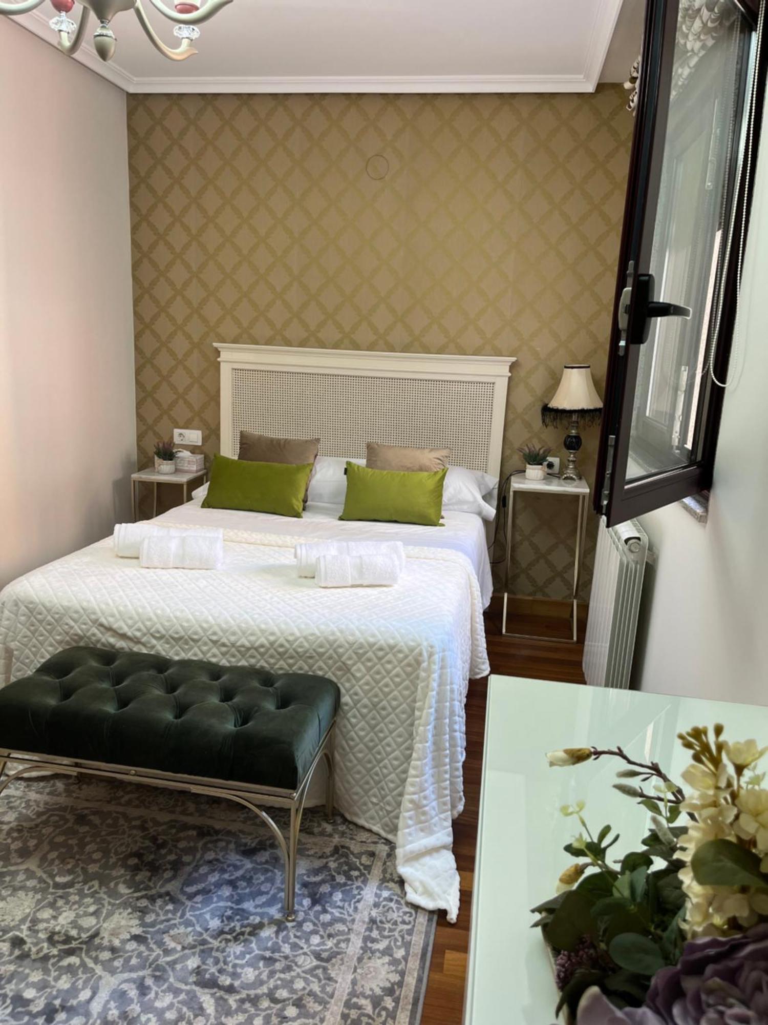 Avanza 4 Plaza Galicia Sarria Extérieur photo